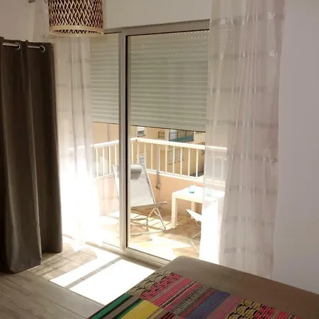 4 Cami Founjut 발라 플라주